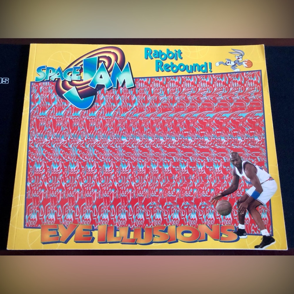 Vintage 1996 Space Jam 3D Eye Illusions Book Michael Jordan Bugs Bunny